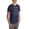 en tid et sted et menneske t-shirt