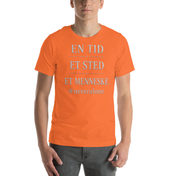 en tid et sted et menneske t-shirt