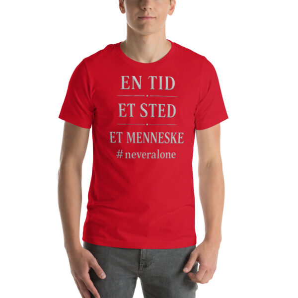 en tid et sted et menneske t-shirt