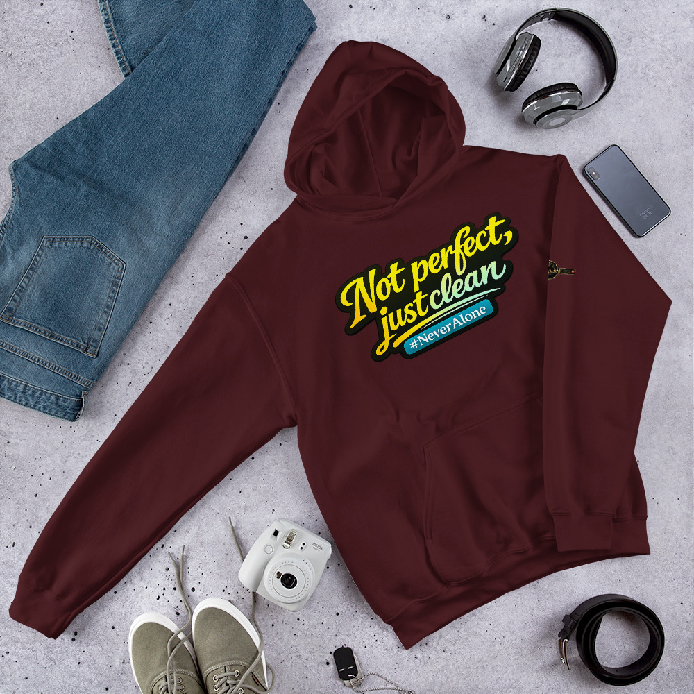 Not perfect, just clean Hoodie - Billede 2