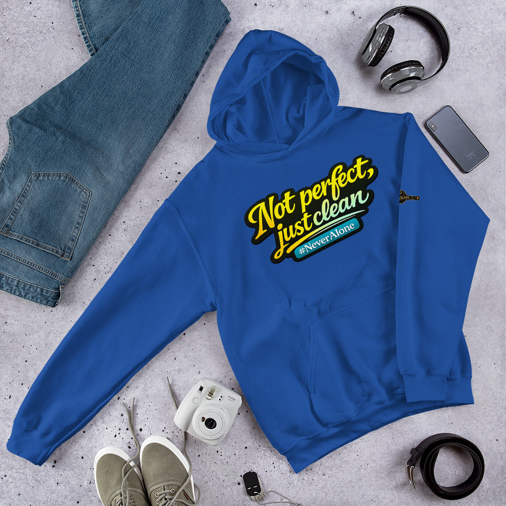 Not perfect, just clean Hoodie - Billede 4