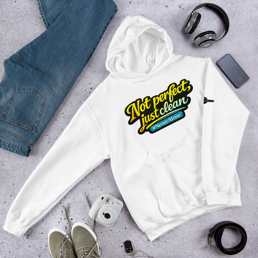 Not perfect, just clean Hoodie - Billede 8